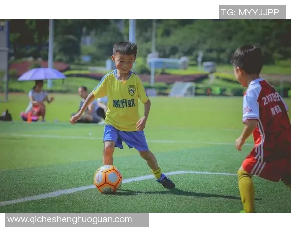 如何通过摄影技巧展现足球明星的魅力与风采